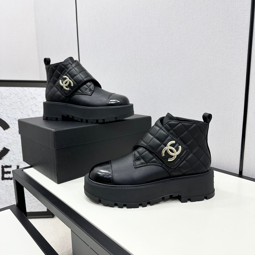 CNL autumn and winter heavy-duty hot-selling short boots 04240081604