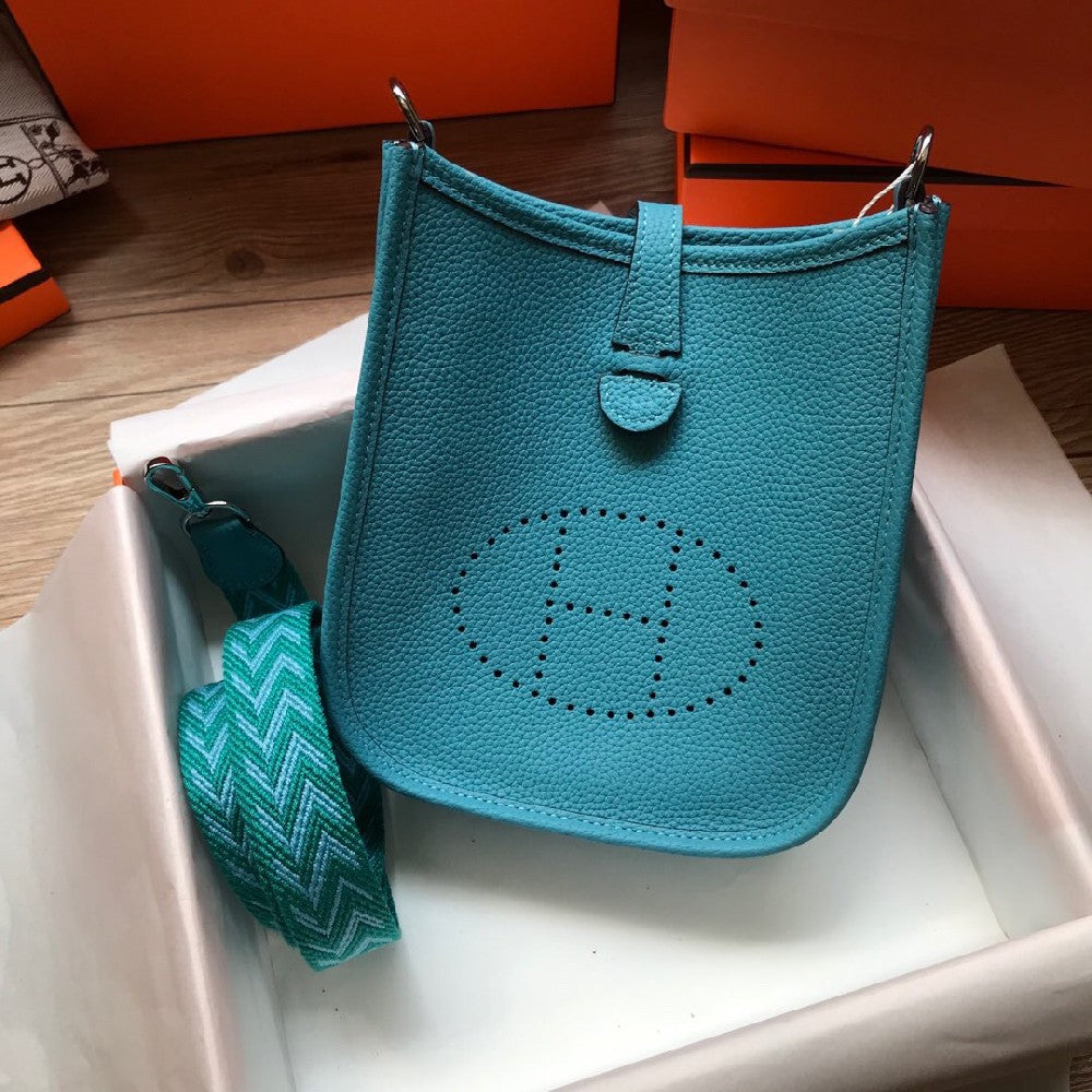 Evelyne Messenger Bag H1 PD04062503