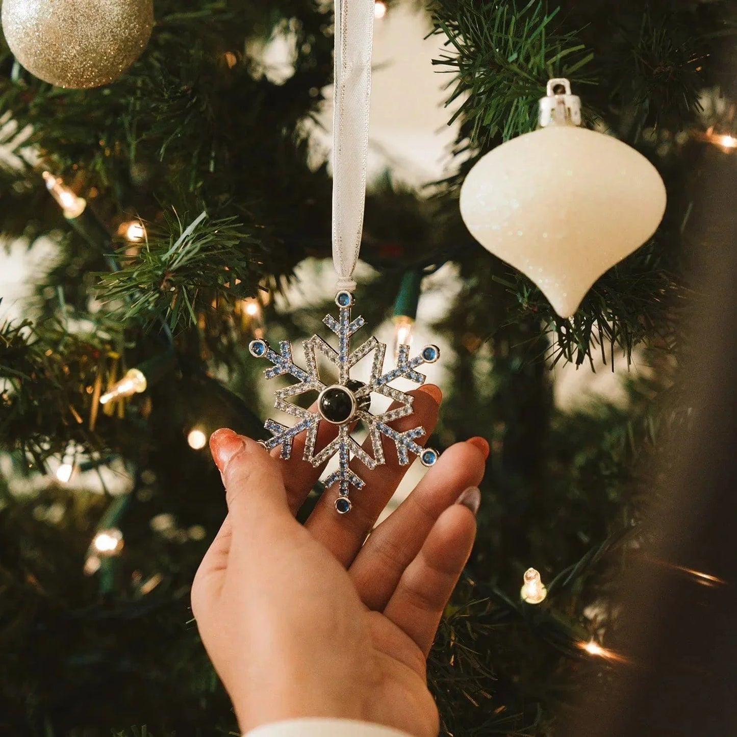 Personalized Projection Ornament Custom Photo Snowflake Christmas Gifts Multiple Styles