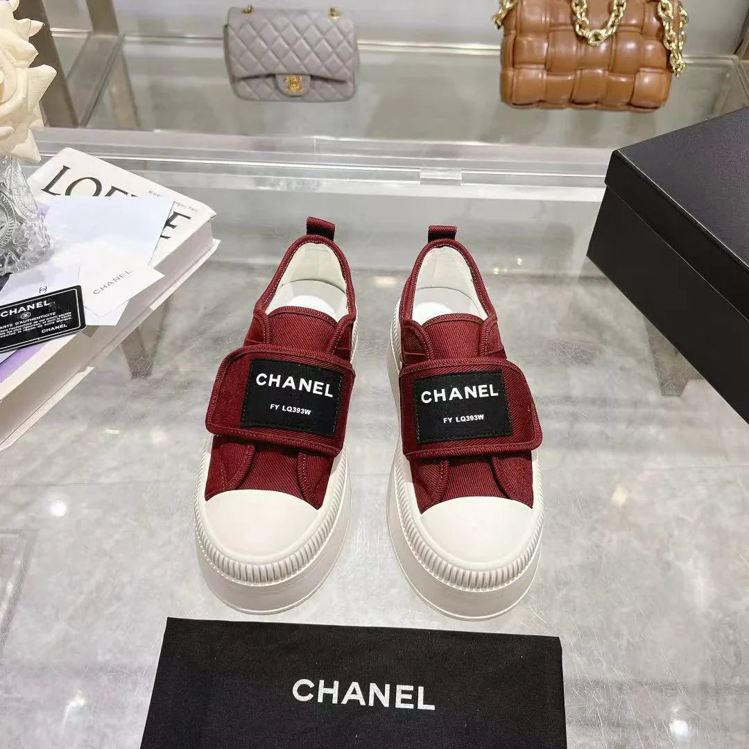 Thick soled canvas cookie shoes 1024092930
