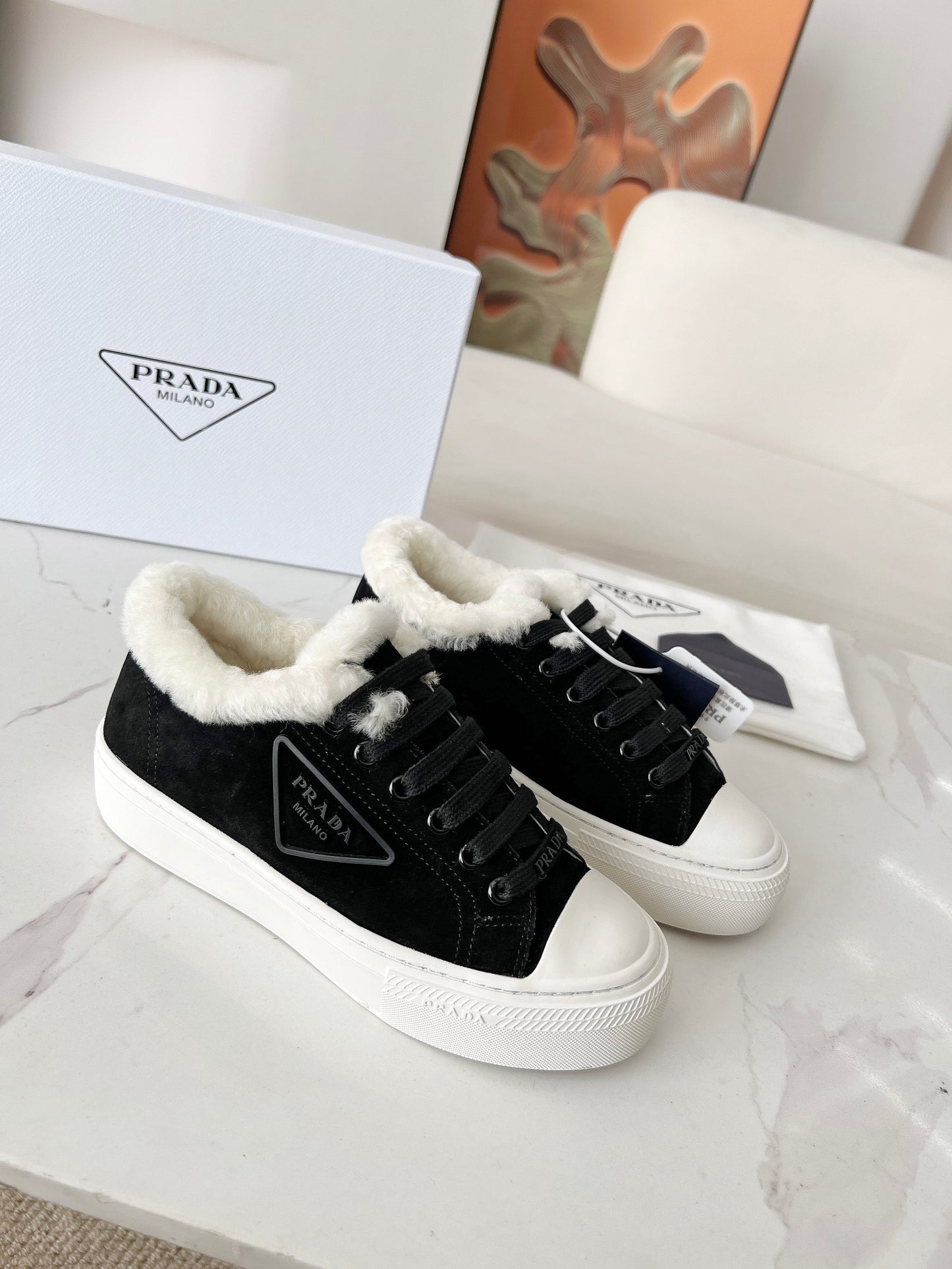 24 Autumn and Winter New Triangle Logo Wool Casual Women's Shoes XC0424101414