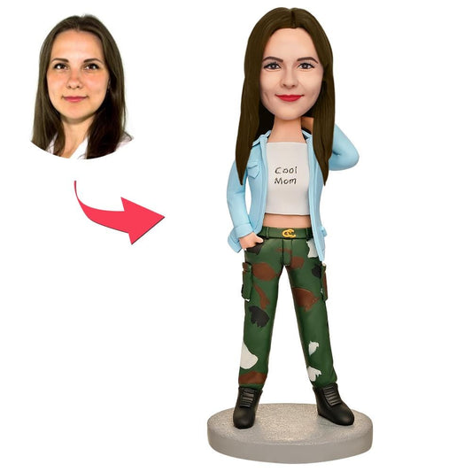 Custom Bobblehead with Engraved Text Mother's Day Gift - Cool Mum
