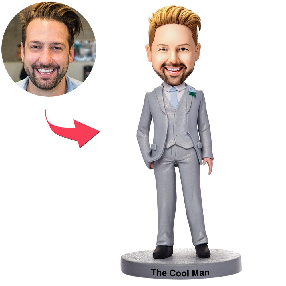 Personalized Business Man In Grey Suit Bobbleheads With Engraved Text