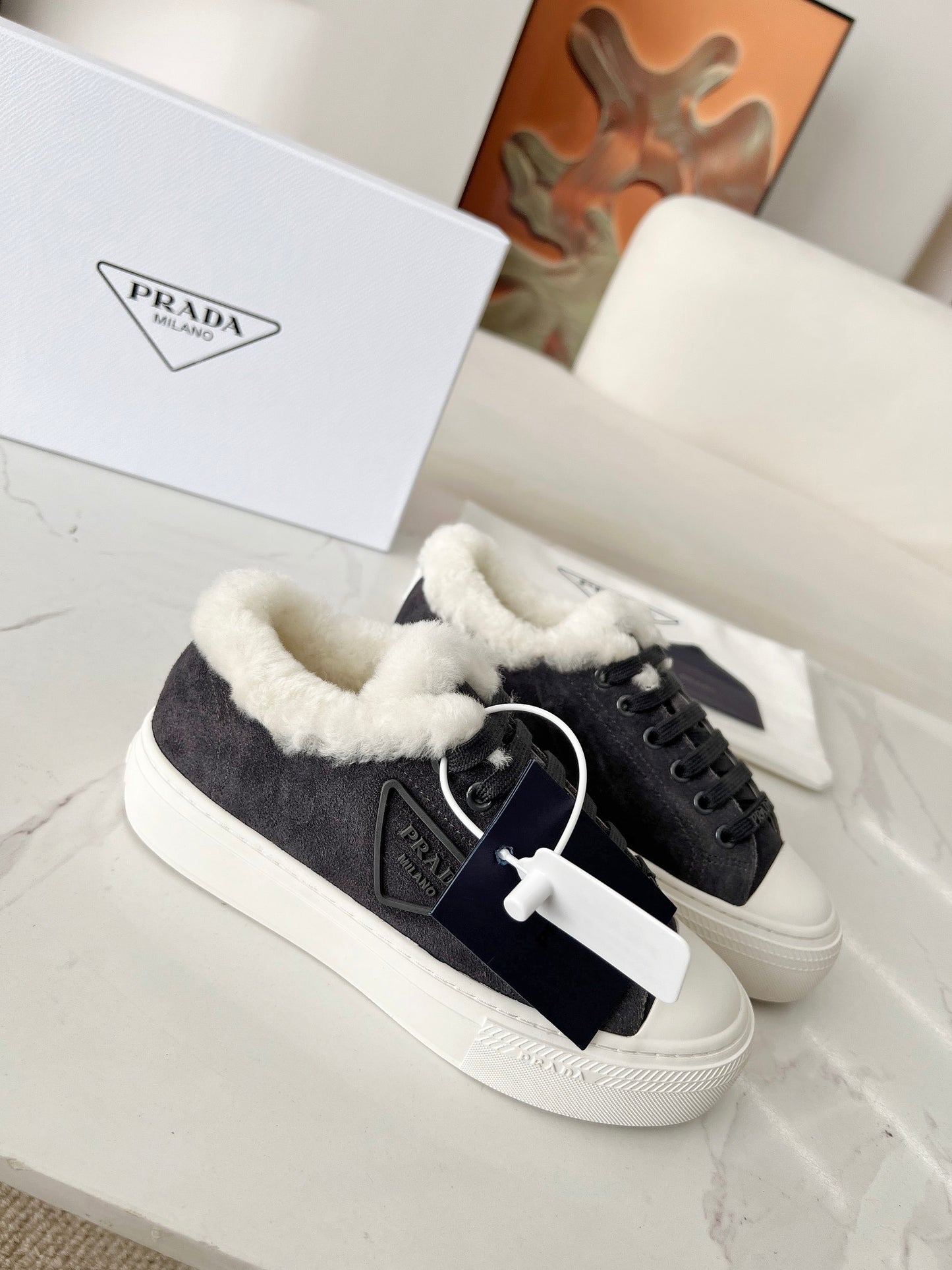 24 Autumn and Winter New Triangle Logo Wool Casual Women's Shoes XC0424101414